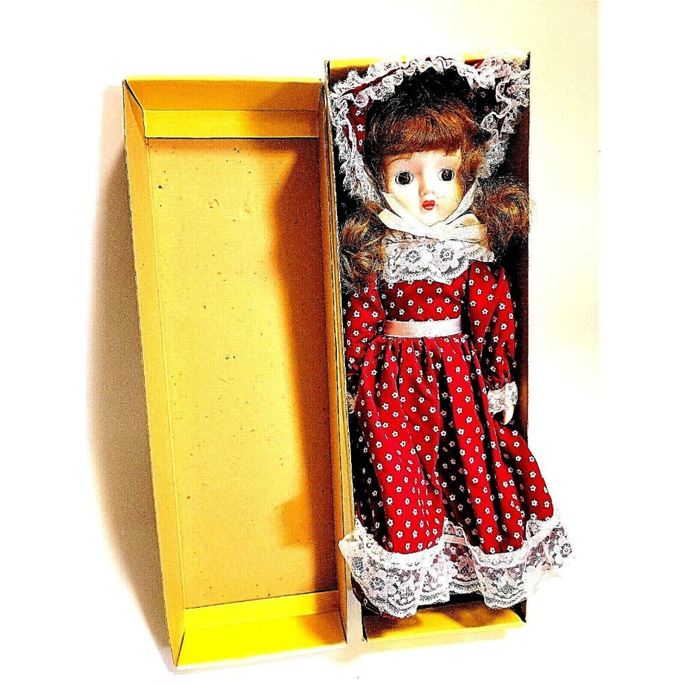 Porcelain Blond Doll Country Cloth with Box 18" Tall Excellent Condition VINTAGE